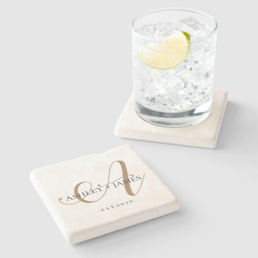 Chic Gold A Monogram Script Name Wedding Date Steinuntersetzer (Seitenansicht)