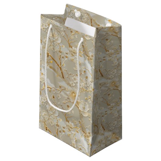 Chic gold cream floral kleine geschenktüte (Vorderseite Schrägansicht)