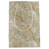 Chic gold cream floral mittlere geschenktüte (Vorderseite)