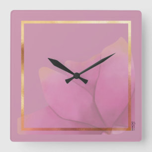 Chic Gold Fuchsia Abstract Floral Frame Quadratische Wanduhr