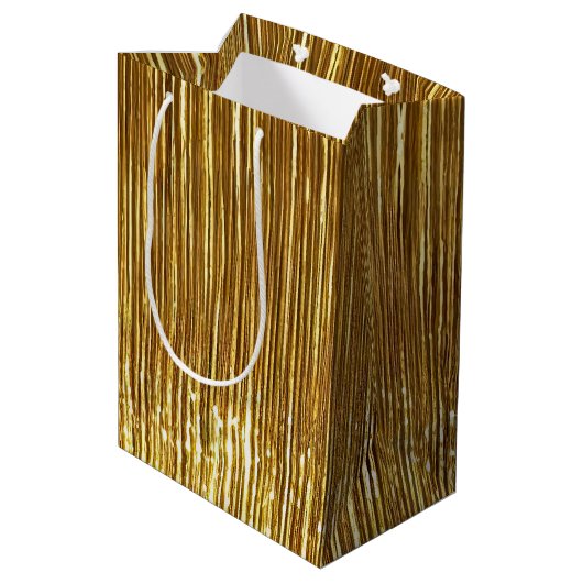 Chic Gold Glam Tinsel Streifen Weihnachten Mittlere Geschenktüte (Rückseite Schrägansicht)