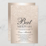 Chic gold Glitzer ombre metallic chic Bat Mitzvah Einladung<br><div class="desc">Ein eleganter und luxuriöser gelber Glitzer aus gelbgoldenem Ober-Metallic-Folie mit eleganter Kalligraphie-Typografie für eine Bat Mitzvah-Einladung.</div>