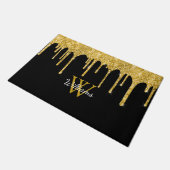 Chic Gold Glitzer Tropfen Monogram Name Black Fußmatte (Schrägansicht)