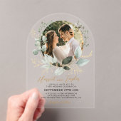 Chic Gold Greenery Eucalyptus Photo Wedding Arch Acryleinladungen (Insitu (Handheld))