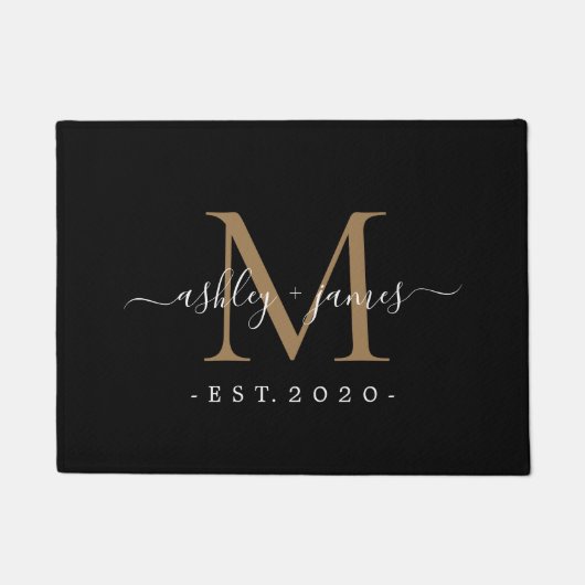 Chic Gold Monogram Script-Namen Hochzeitdatum Schw Fußmatte (Vorderseite)