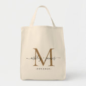 Chic Gold Monogram Script-Namen Hochzeitdatum Tragetasche (Vorne)