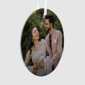 Chic Gold Mr. und Mrs. Wedding Monogram Foto Ornament (Vorderseite)