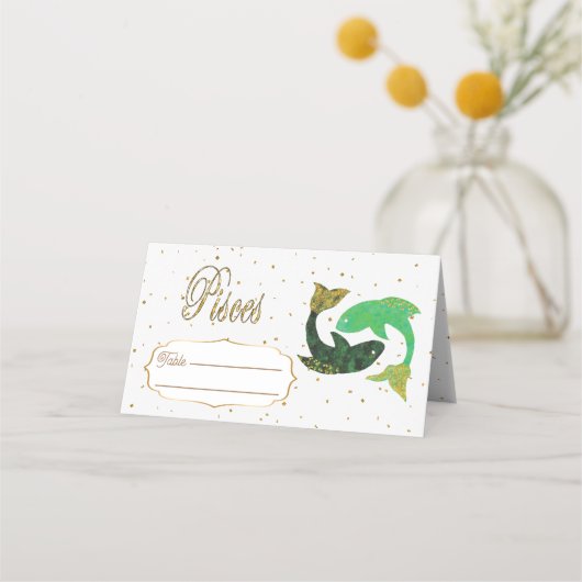 Chic Gold Pisces Zodiac Birthday Platzkarte (Vorderseite)