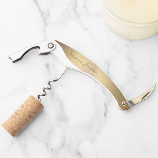 Chic Gold Script Calligraphy Shiny Gold Wedding Kellnermesser (Vorderseite)