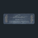 Chic Gold Sprig Blue Christmas Rücksendeadresse<br><div class="desc">Chic rustikale einfache Weihnachtsfeiertagsadresse Etikett mit goldenen Beeren und Ihr Name in elegantem Skript auf einem dunkelblauen Aquarellhintergrund. Fügen Sie einfach Ihren Namen und Ihre Adresse hinzu. Exklusiv für Sie entworfen von Happy Dolphin Studio.</div>