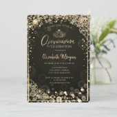 Chic Gold Tiara, Diamonds Dark Bokeh Quinceañera Einladung (Stehend Vorderseite)