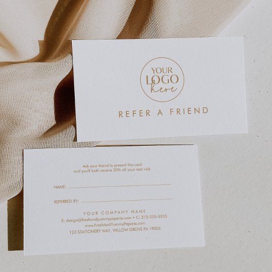 Chic Gold Typografy Reader a Friend Business Logo Empfehlungskarte