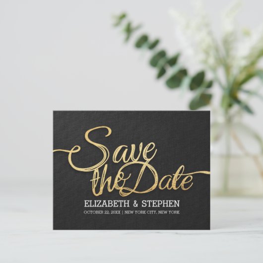Chic Gold und Black Wedding Save the Date Postcard Ankündigungspostkarte (Stehend Vorderseite)