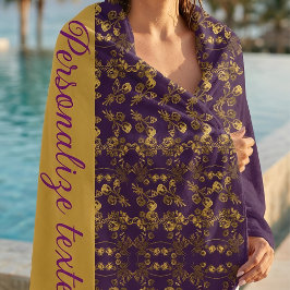 Chic Golden Blume lila Muster | PERSONALISIERT Strandtuch