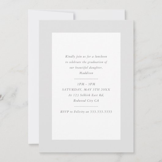 CHIC GRAD Modernes Foto Kontur Typ Overlay Schwarz Einladung (Rückseite)