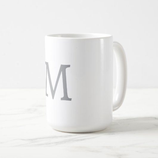 Chic Gray Initial Letter Monogram Modern Kaffeetasse (VorderseiteRechts)
