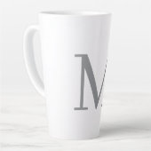 Chic Gray Initial Letter Monogram Modern Milchtasse (Linke Ecke)