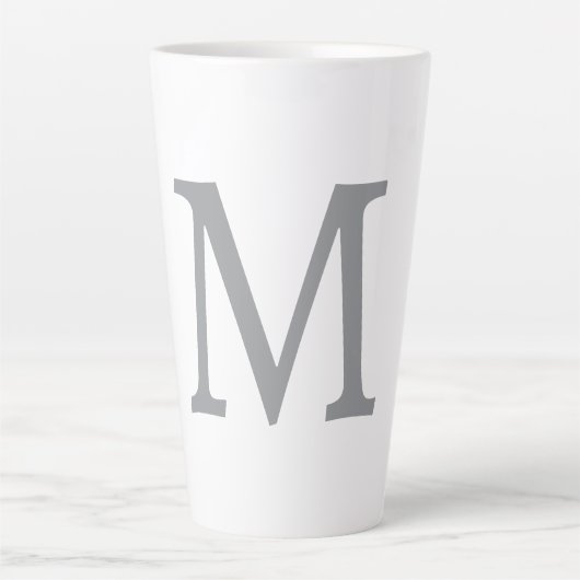 Chic Gray Initial Letter Monogram Modern Milchtasse (Vorderseite)