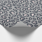 Chic Gray Leopard Druckmuster Geschenkpapier (Ecke)