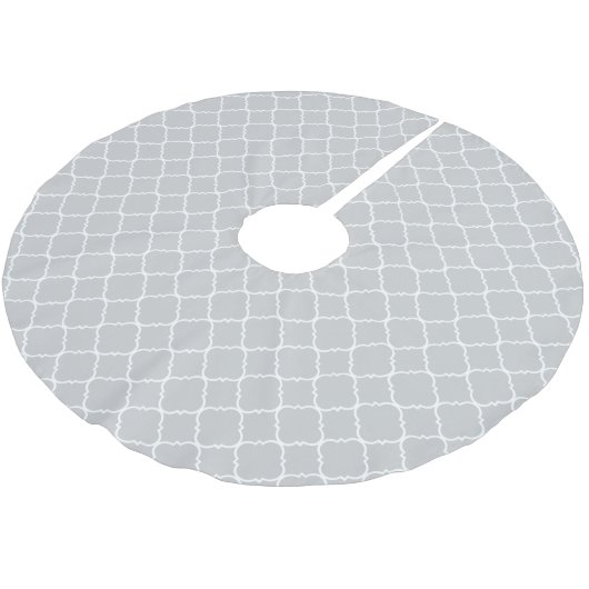 Chic Gray White Quatrefoil Polyester Weihnachtsbaumdecke (Schrägansicht)
