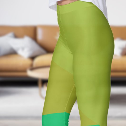 Chic Green Angles Leggings