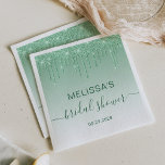 Chic Green Glitzer Tropfen Brautparty Serviette<br><div class="desc">Diese eleganten Papierservietten aus Brautparty sind mit einem funkelnd grünen Imitat Glitzer Tropfen Rand und grünen Ober Hintergrund. Die Wörter "Brautparty" erscheinen in elegantem, grünem Schriftzeichen mit Schnörkeln am Anfang und Ende. Personalisieren Sie die Servietten mit dem Namen der Braut zu sein und das Duschdatum in grünen Sans Serif Schriftart....</div>