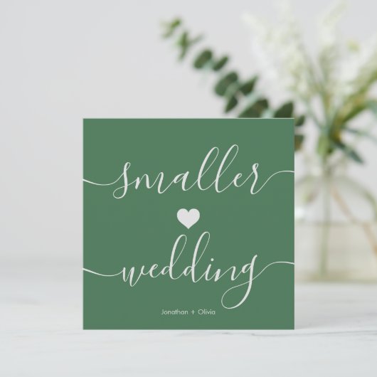 Chic Green Simple Downsizing Small Wedding Ankündigung (Stehend Vorderseite)