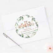 Chic Greenery Woodland Animals Baby Shower Favorit Runder Aufkleber (Umschlag)