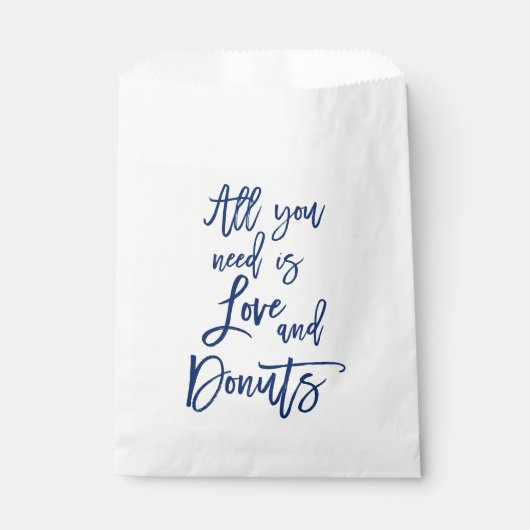 Chic Hand Letted Alles was Sie brauchen ist Liebe  Geschenktütchen (Vorderseite)