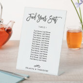 Chic Hand Letted Individual Seating Chart Sockelschild (In Situ)