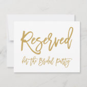 Chic Hand Lettered Gold Reserviertes Brautparty Einladung (Rückseite)