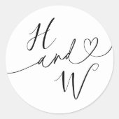 Chic Heart Initials Wedding Label Invitation Seals Runder Aufkleber (Vorderseite)