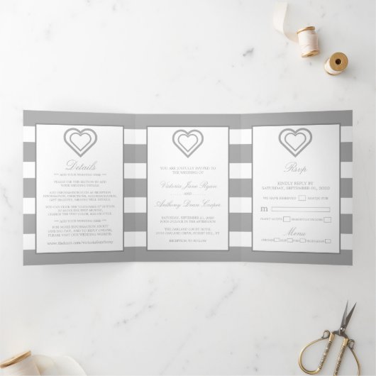 Chic Heart, Silver Striping Wedding Suite Dreifach Gefaltete Einladung (Innenseite)