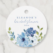 Chic Hellblaue Wasserfarbe Florale Hochzeitsdusche Geschenkanhänger (Rückseite)