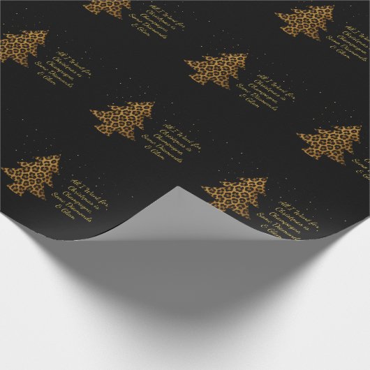 Chic Holiday Leopard Tree Design Geschenkpapier (Ecke)