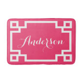 Chic Hot Pink und White Greece Key Custom Monogram Badematte (Vorderseite)