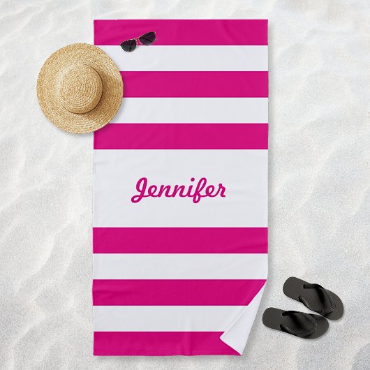 Chic Hot Pink und White Stripes Personalisiert Strandtuch
