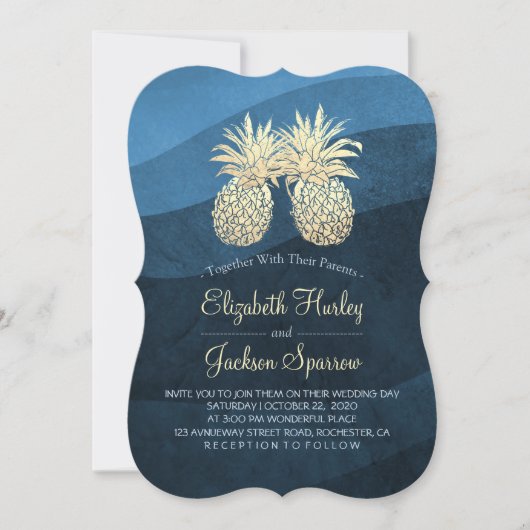Chic Imitate Gold Ananas Couple Blue Wave Wedding Einladung (Vorderseite)