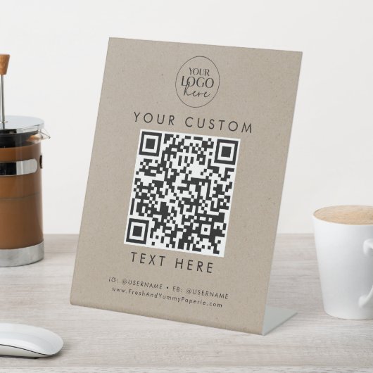 Chic Imitate Kraft Business Logo Custom QR Code Sockelschild (In SItu)