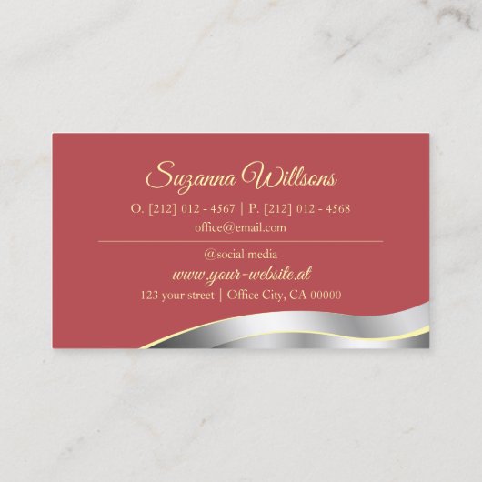 Chic Indian Red Wavy Silver Deco mit Initials Visitenkarte (Rückseite)