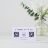 Chic Lavendel-Doppel-QR-Code Multi-Social-Media Visitenkarte (Stehend Vorderseite)