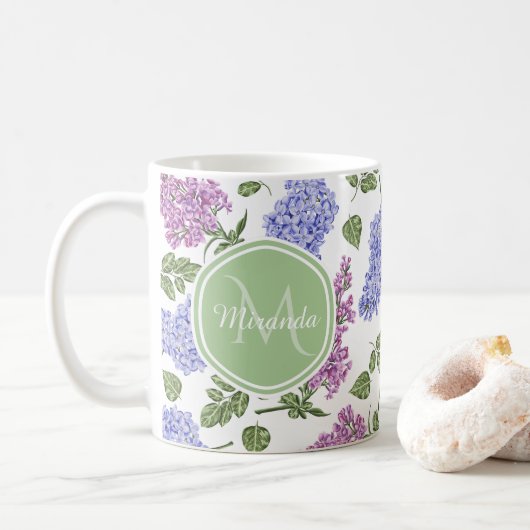 Chic Lavender Lilac Floral Pastell Green Monogram Kaffeetasse (Mit Donut)