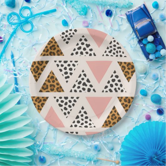 Chic Leopard & Pink Triangle Pattern Pappteller (Party)