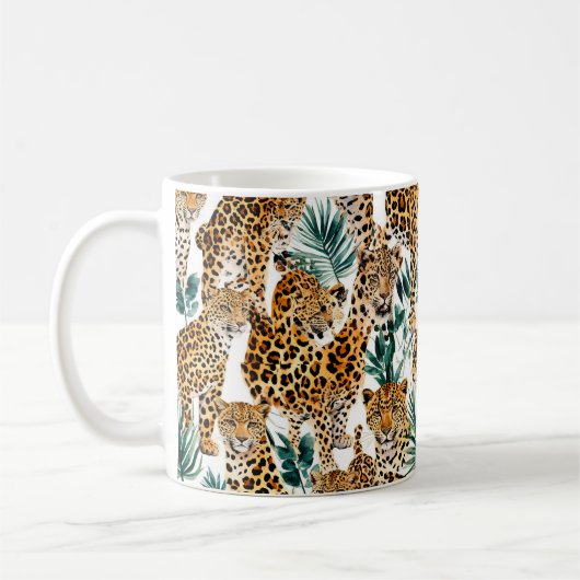 Chic Leopard Print Tasse - Stilvolle Animal Print  (Links)