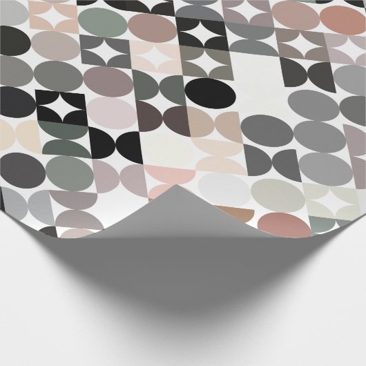 Chic Light Mauve Taupe Beige Gray Circles Muster Geschenkpapier (Ecke)