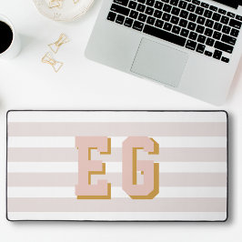 Chic Light Pink Preppy Monogram Initials Schreibtischunterlage
