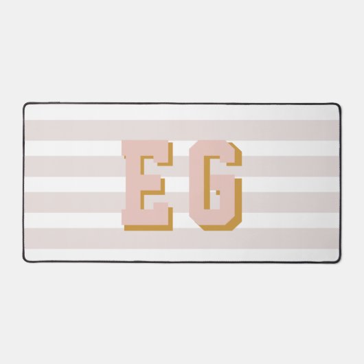 Chic Light Pink Preppy Monogram Initials Schreibtischunterlage (Vorderseite)