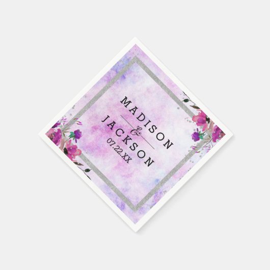 Chic Lila Floral & Silver Wedding Monogram Serviette (Ecke)