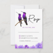 Chic Lila Hummingbirds and Petals Wedding RSVP Karte (Vorderseite)