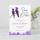 Chic Lila Hummingbirds and Petals Wedding Save The Date (Stehend Vorderseite)